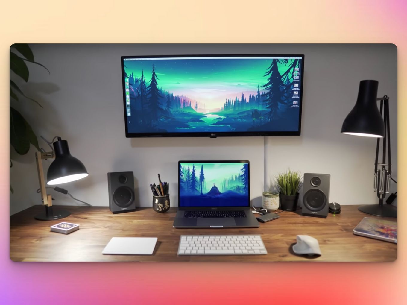 Ali Abdaal Apple Desktop