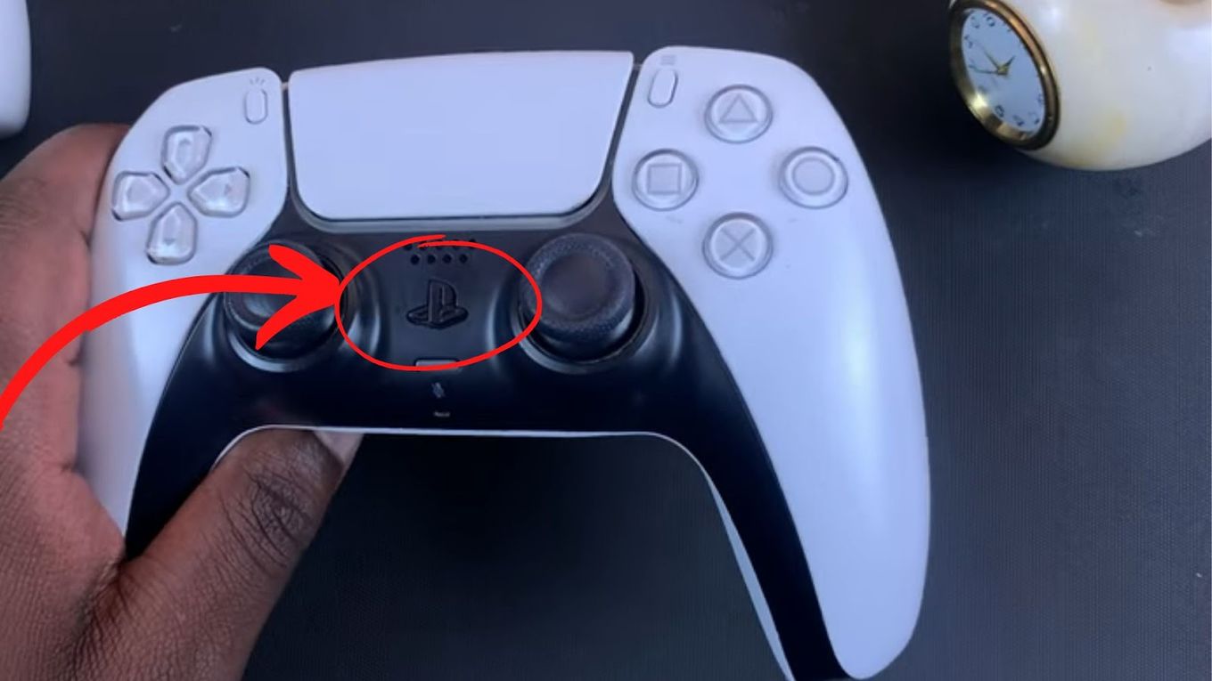 Hit The PS Button To Resync The Controller