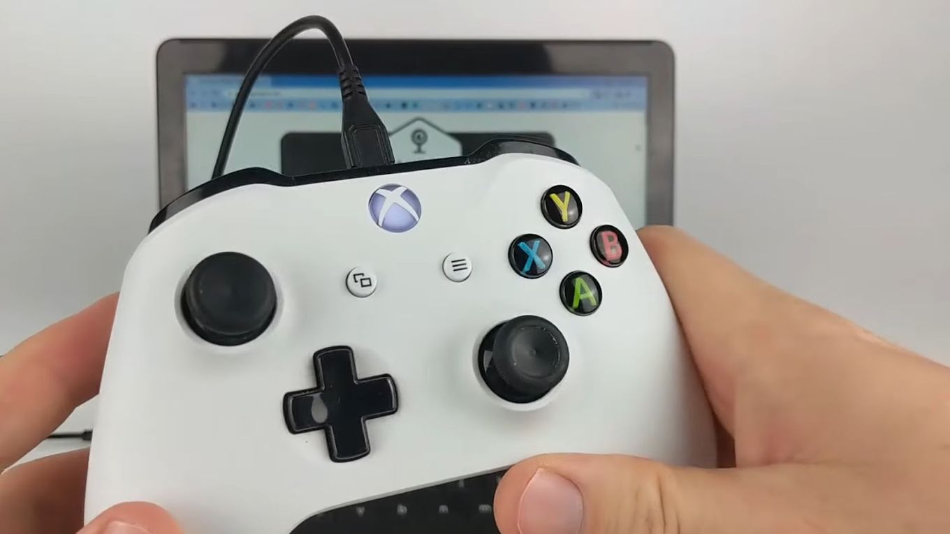 Xbox Controller into Chromebook With USB cable - Step 3