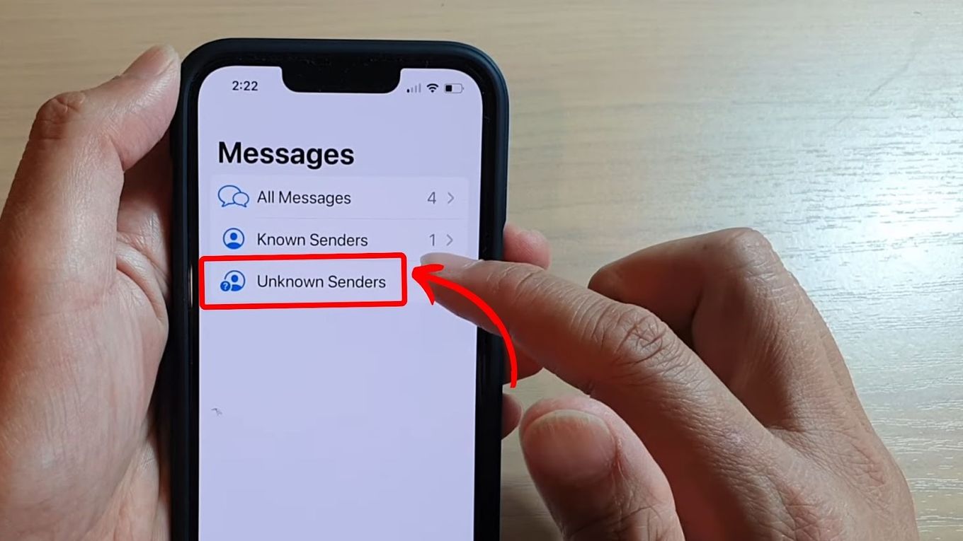 Read Blocked Messages on iPhone - Open Unknown Senders