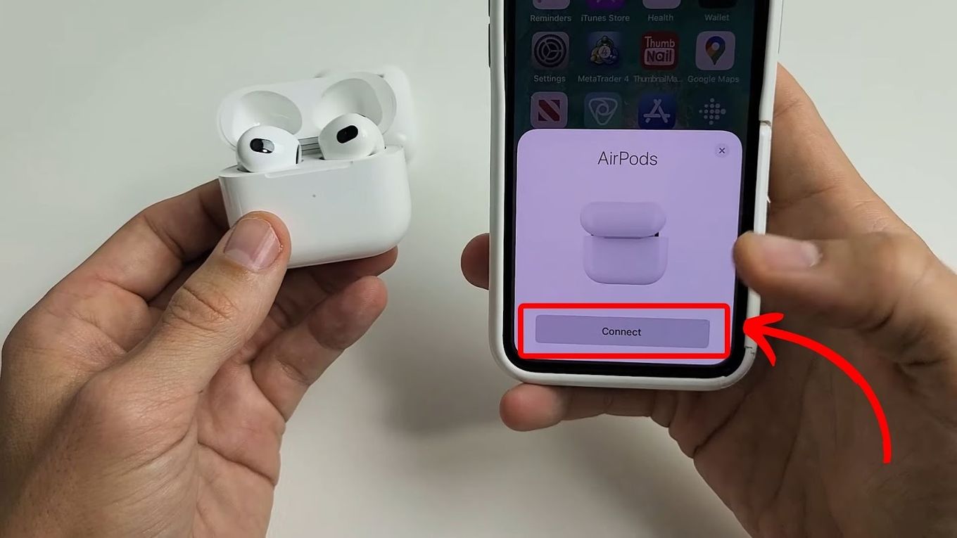 Reconnect AirPods Fix Red Light