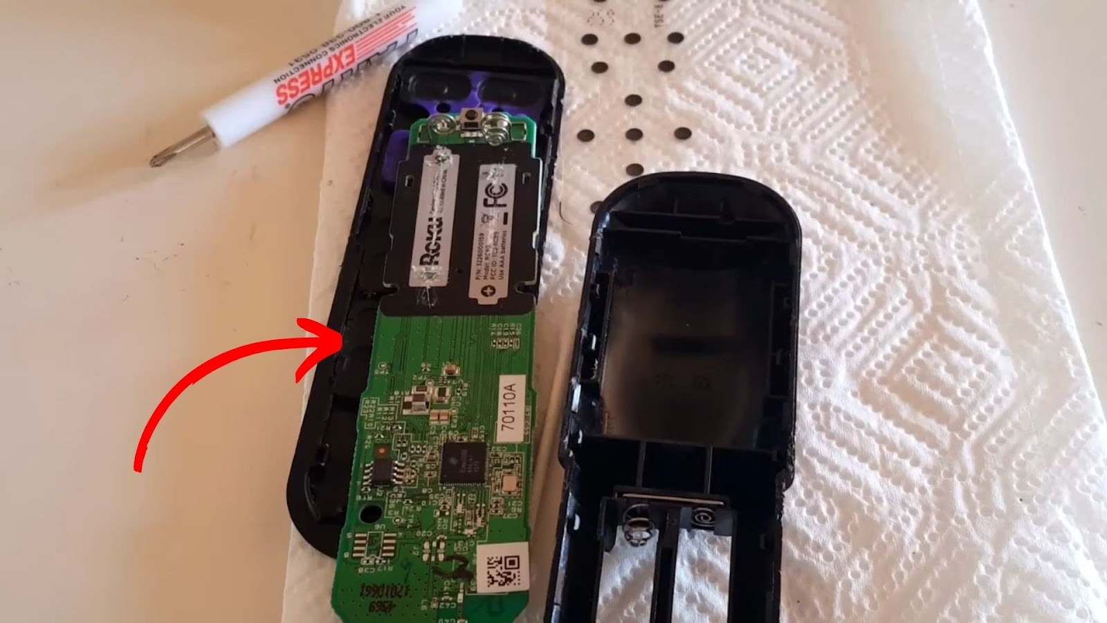How to Clean the Onn Roku Remote
