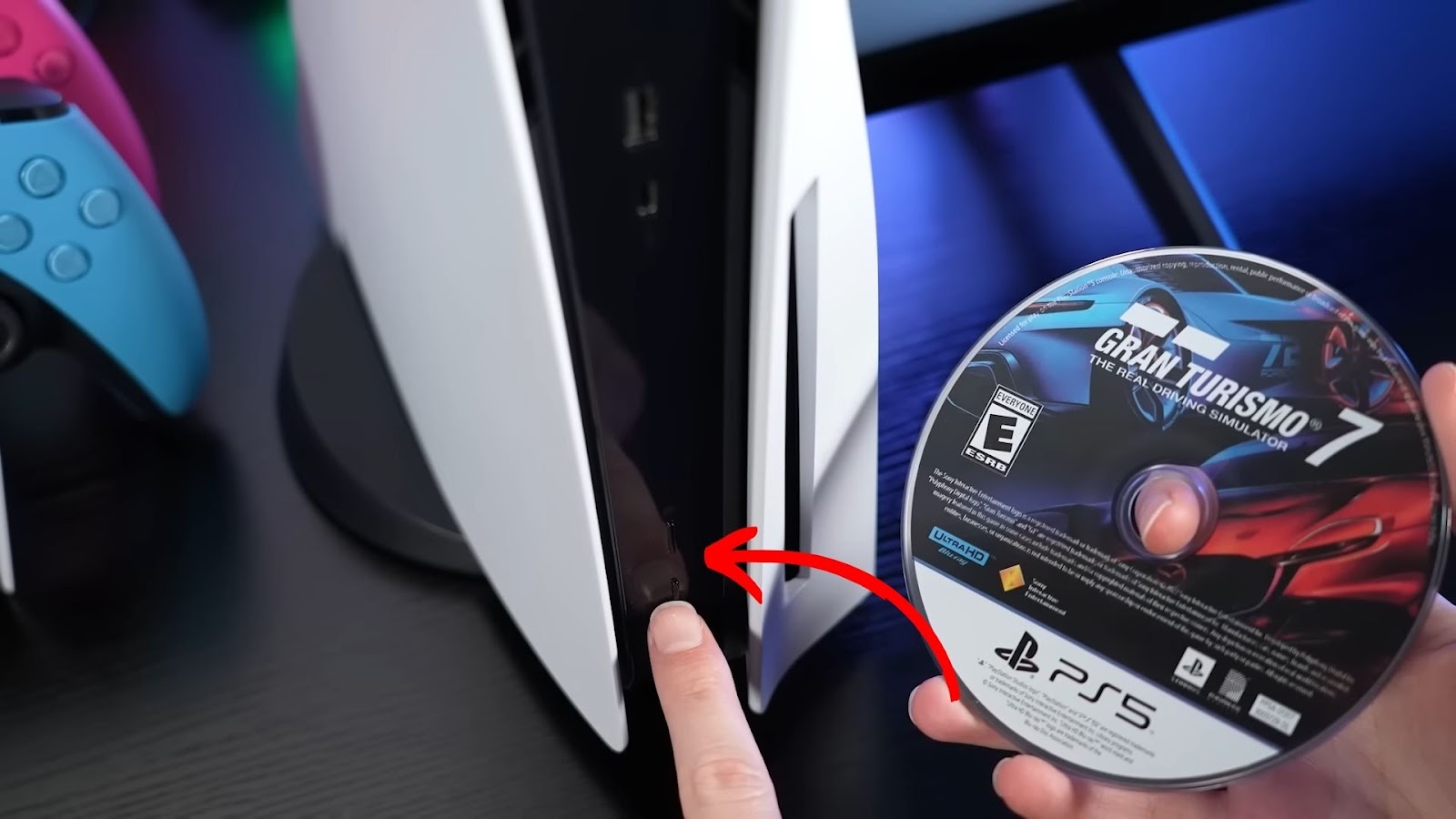 How to Correctly Insert a PS5 Disc