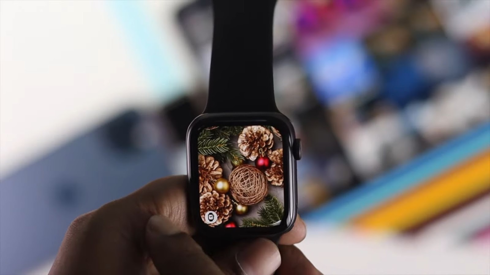 How to View Pictures on Apple Watch